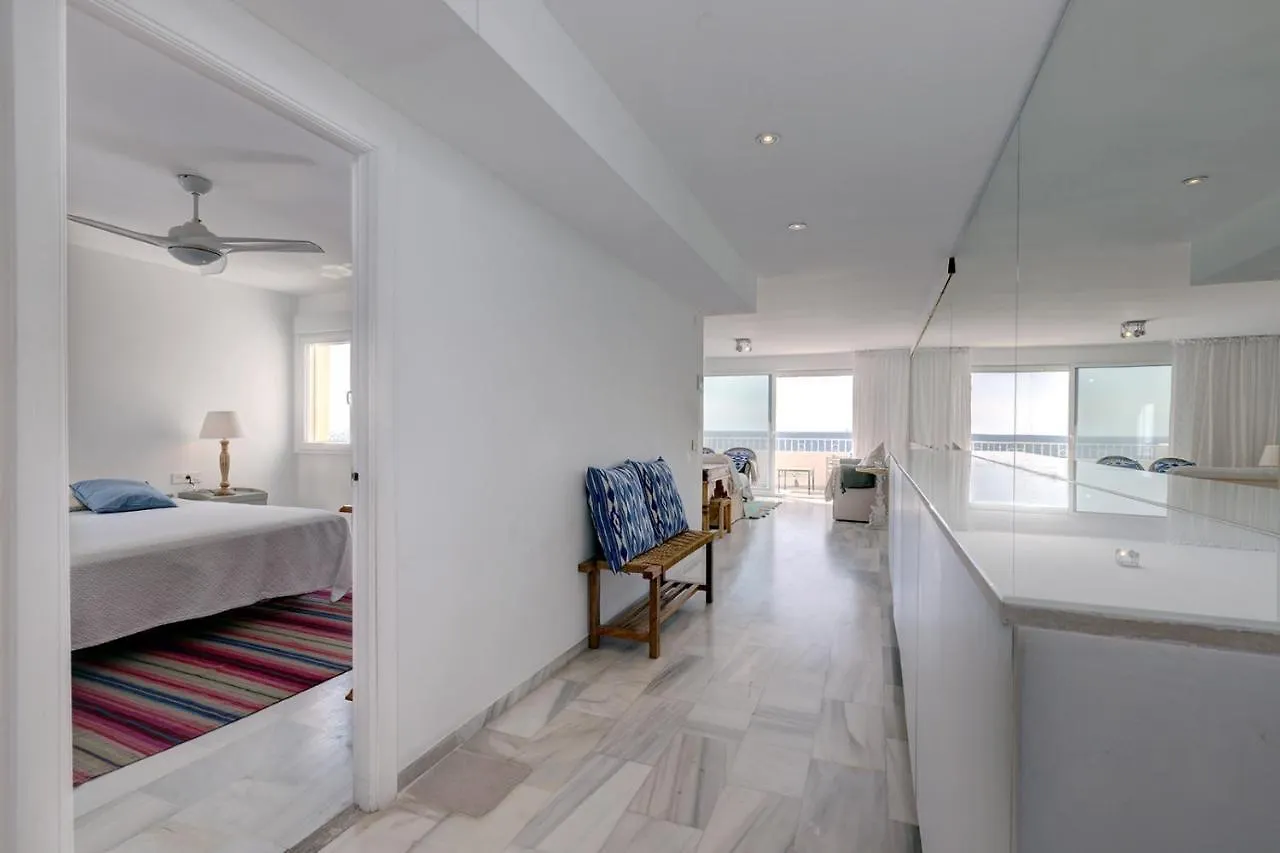 Puerto Banus Harbour View Apartment Марбелья