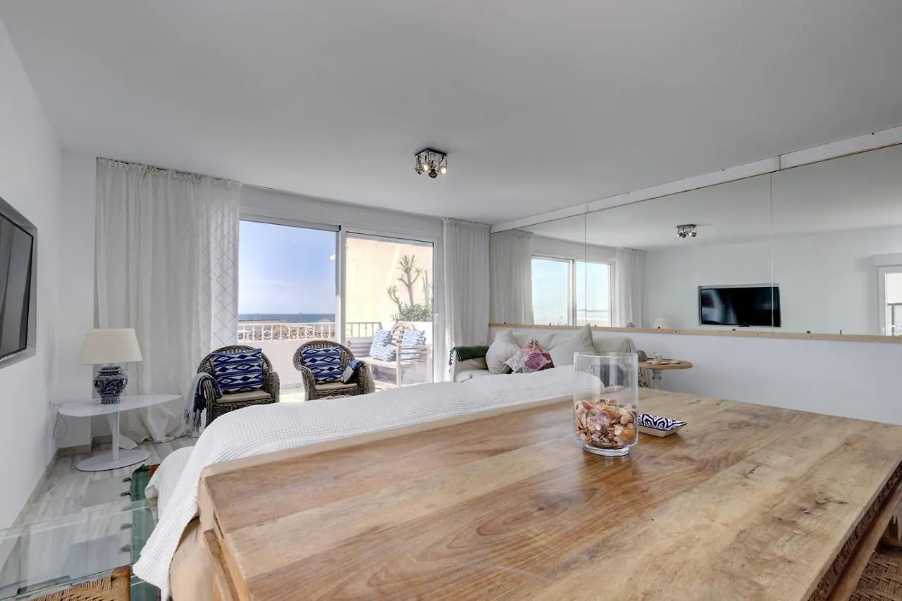 Puerto Banus Harbour View Apartment Марбелья Испания